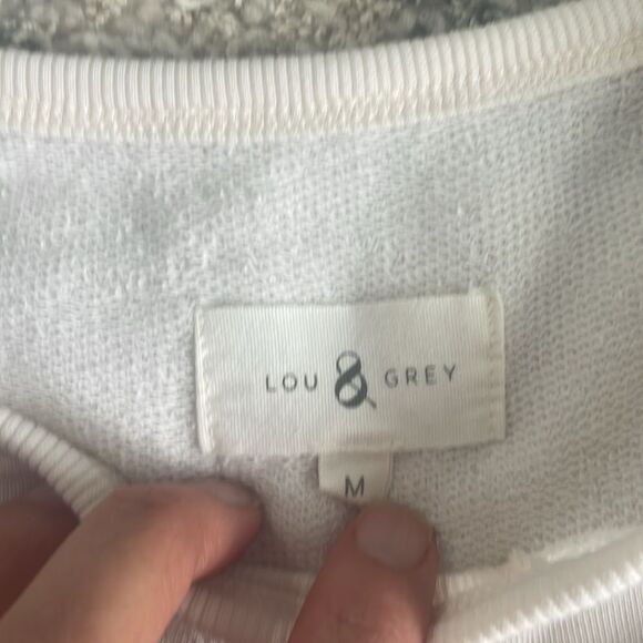 Lou & Grey Star Applique Sweatshirt Cream Pink Red Size Medium - Picture 2 of 9